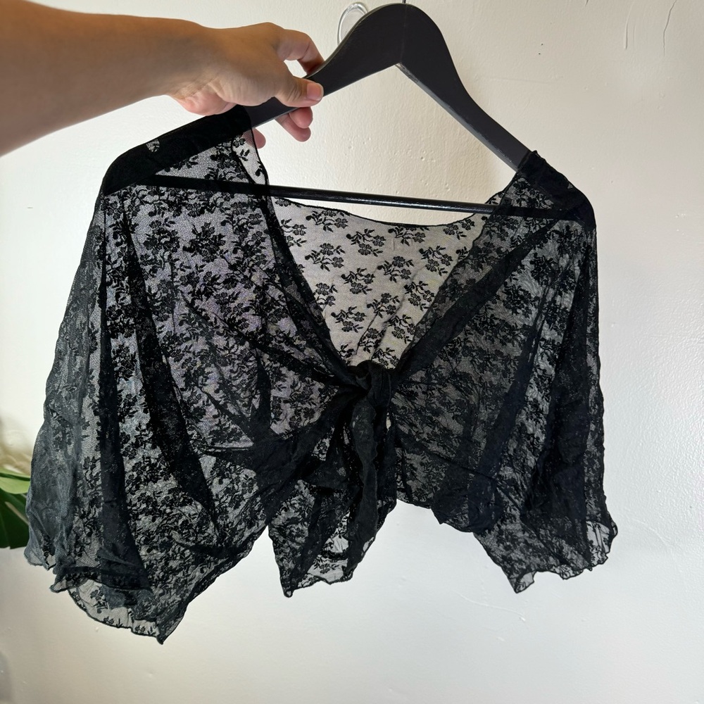 Black mesh shawl floral lace halter top tie front gothic romantic grunge